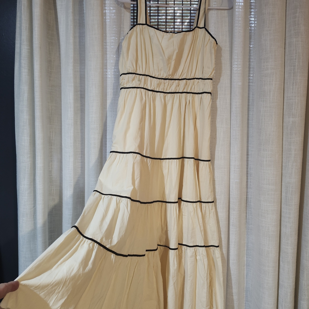 Chic Cream Maxi Dress with Black Trim